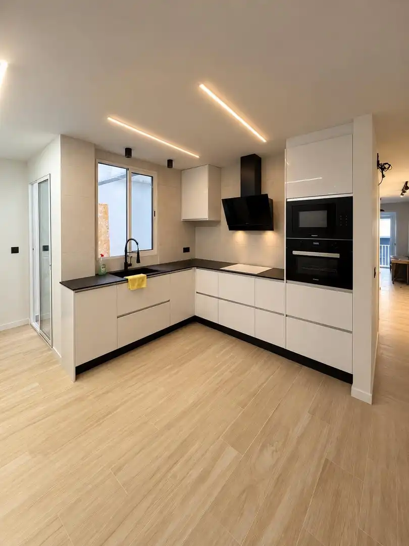 Cocina de Piso para compartir en Elche / Elx con Aire acondicionado, Calefacción y Parquet