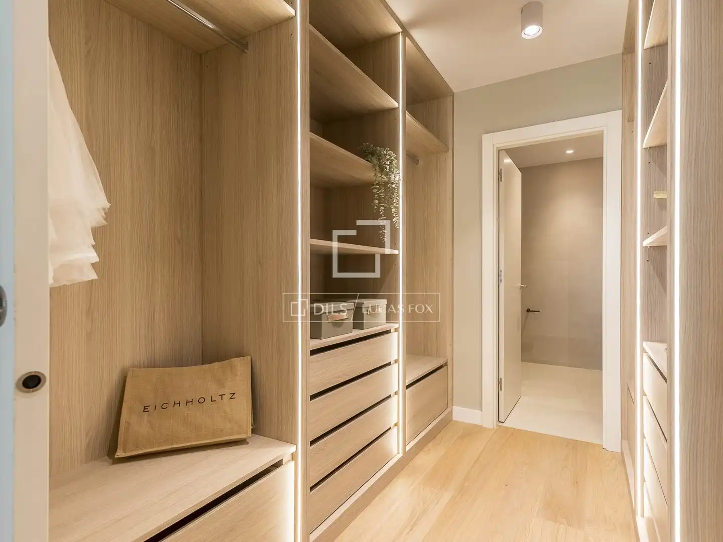 Habitación de Piso en venta en Barcelona con Aire acondicionado, Calefacción y Terraza