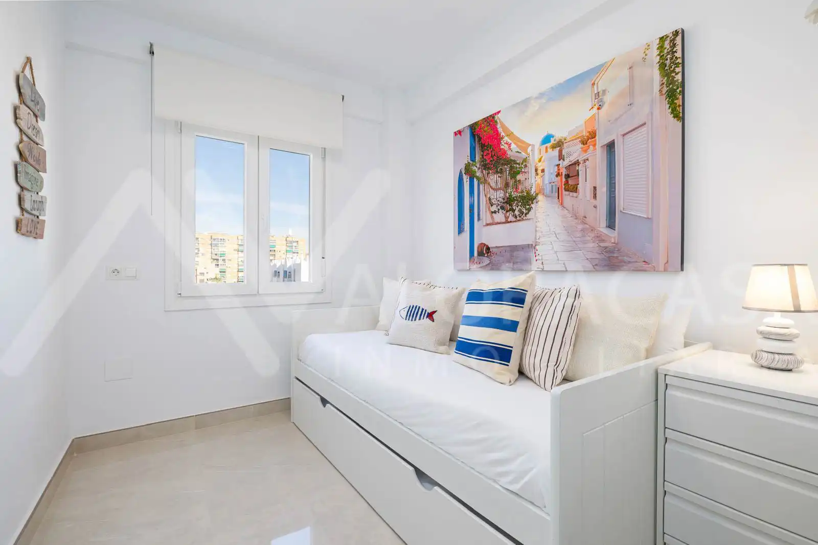 Flat for rent in Calle Orfila, Parque Ayala - Jardín de la Abadía - Huelín
