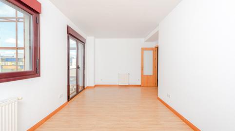 Photo 3 of Flat to rent in Valle del Boi, 2, PAU de Carabanchel,  Madrid Capital
