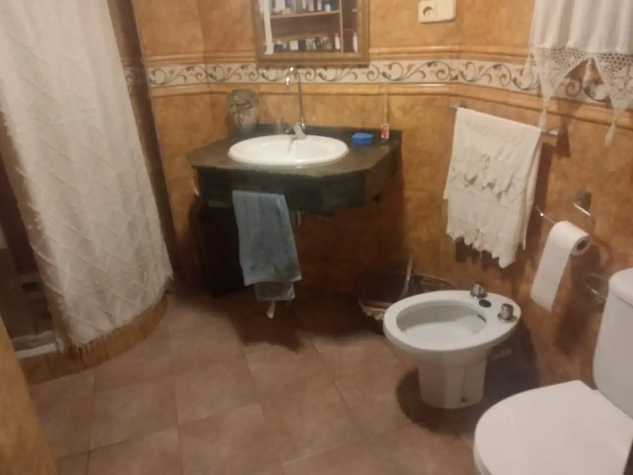 Badezimmer von Wohnung zum Verkauf in Oliva mit Klimaanlage, Möbliert und Balkon