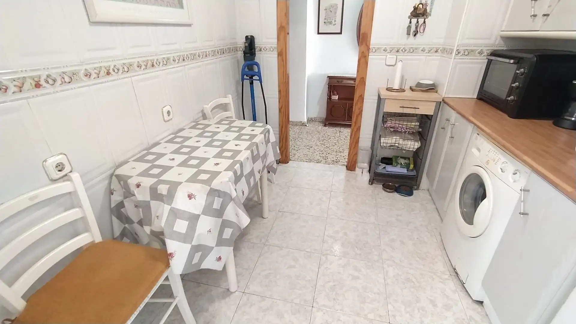 Cuina de Pis en venda en Málaga amb Aire condicionat, Jardí privat i Terrassa