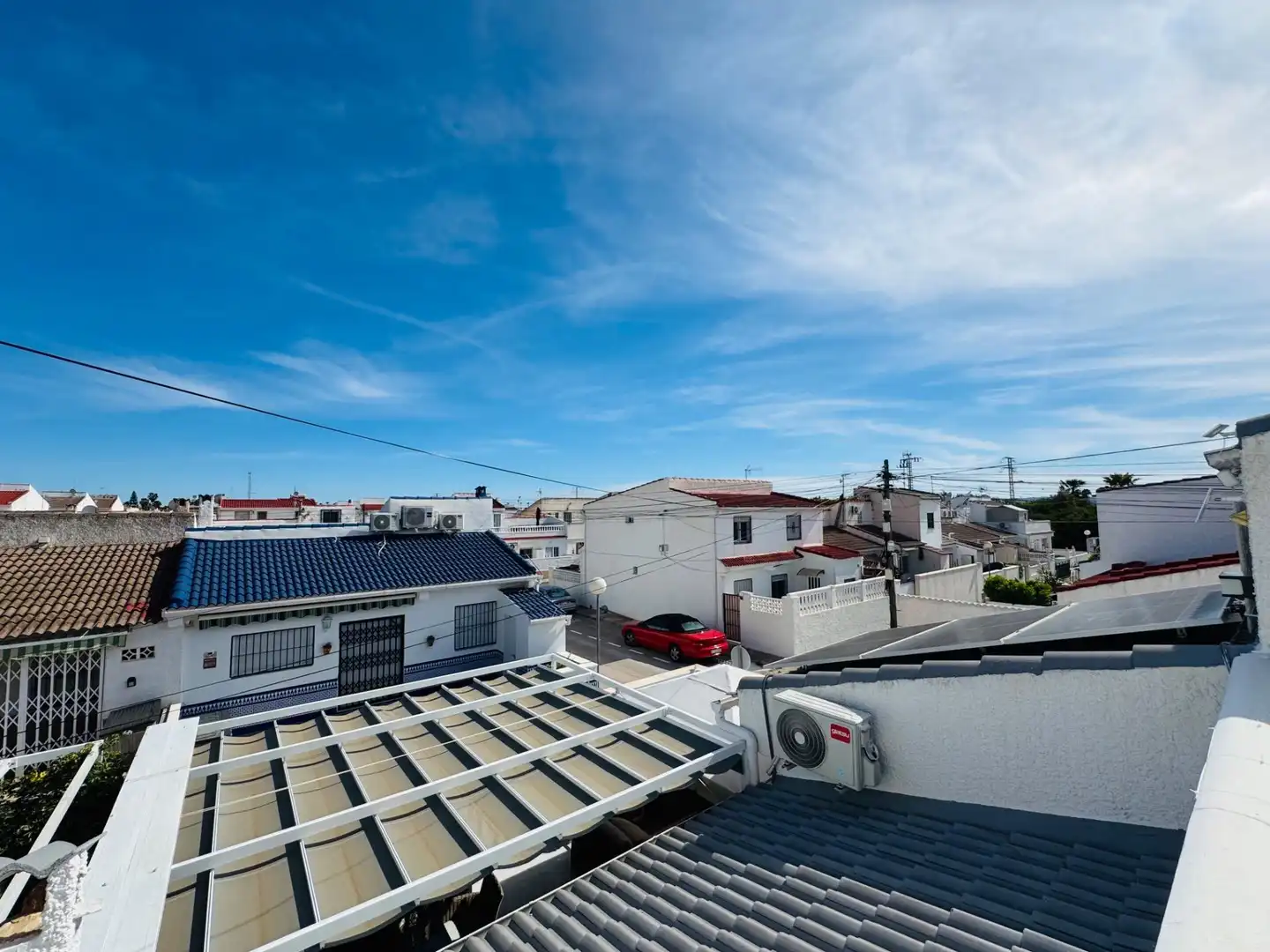 Vista exterior de Casa o chalet en venta en Torrevieja con Aire acondicionado, Calefacción y Terraza