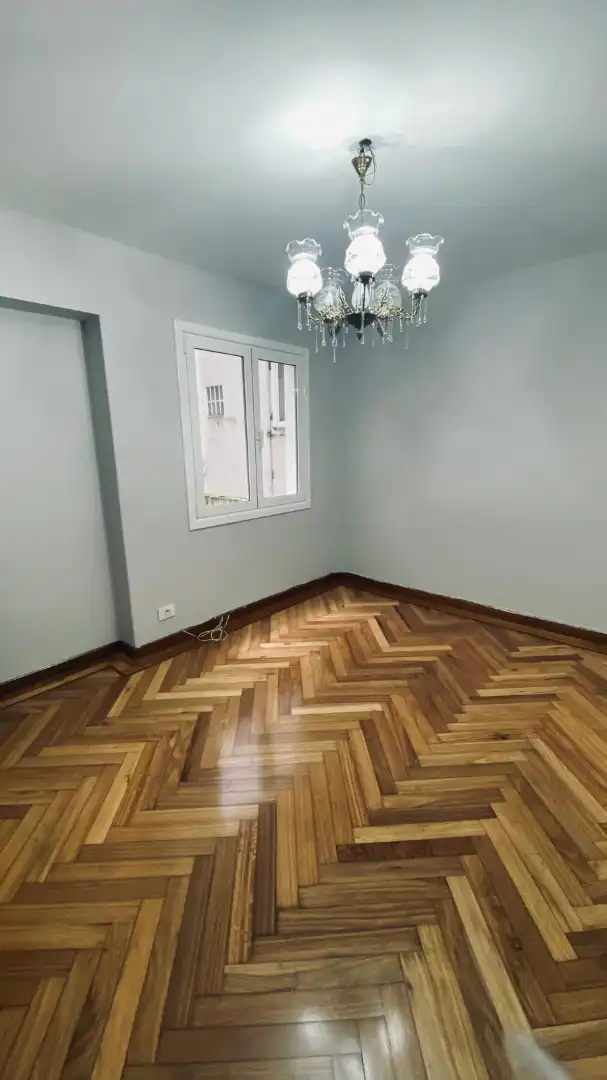 Habitación de Piso de alquiler en Vigo  con Trastero y Balcón