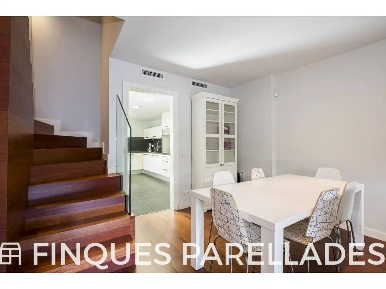 Piso en venta en Sitges con Aire acondicionado, Calefacción y Jardín privado
