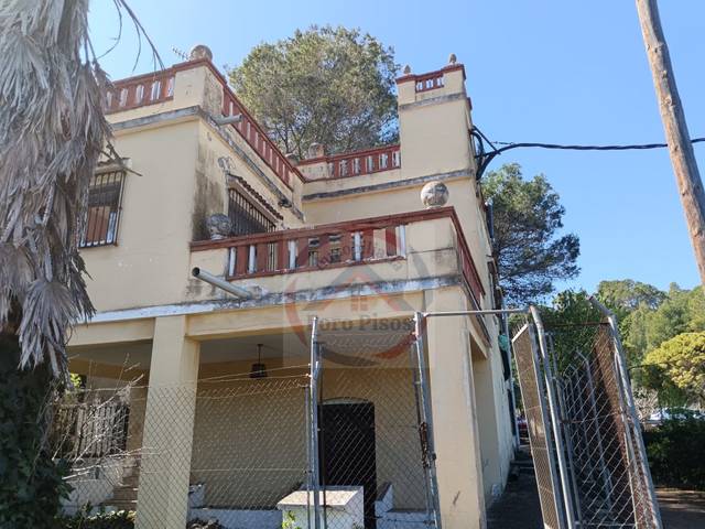 Casa-chalet en Venta en N/A en Manuel