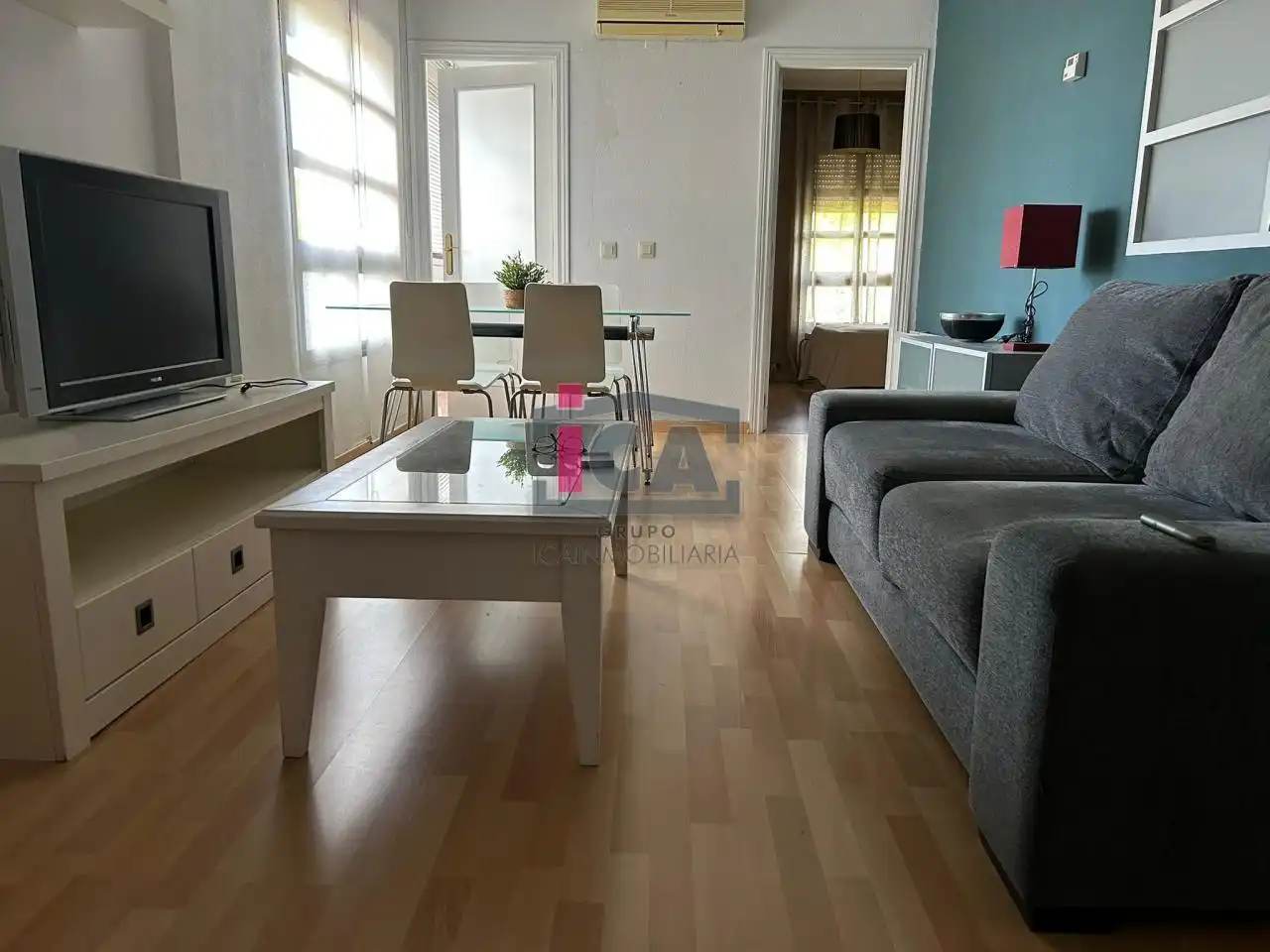 Sala d'estar de Apartament en venda en Cáceres amb Aire condicionat, Calefacció i Moblat