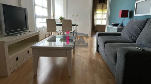 Foto 2 de Apartament en venda a Calle Miralrio (rotonda Puente San Francisco), Casco Antiguo, Cáceres Capital