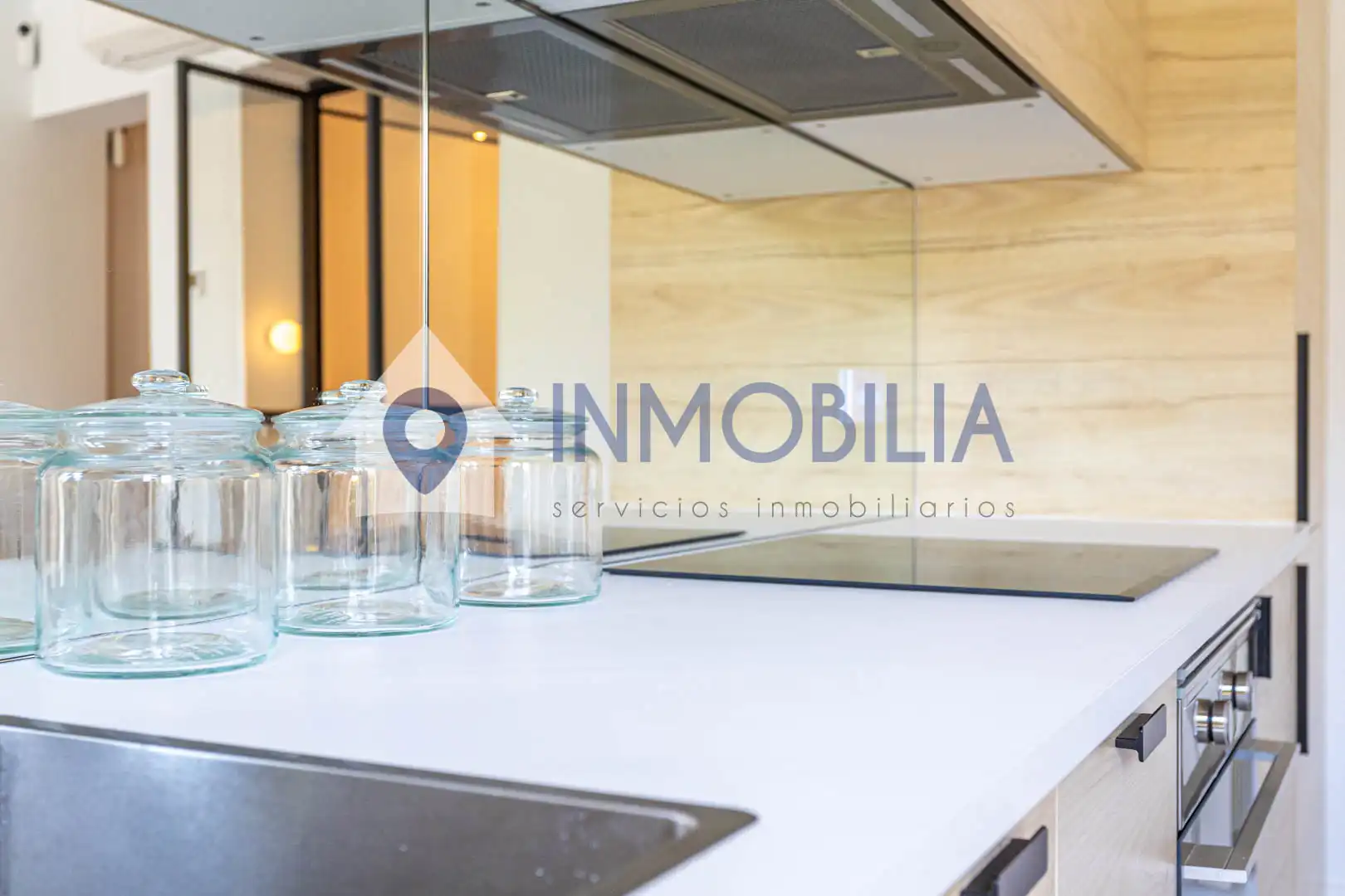 Küche von Wohnung zum Verkauf in Madrid mit Klimaanlage und Heizung