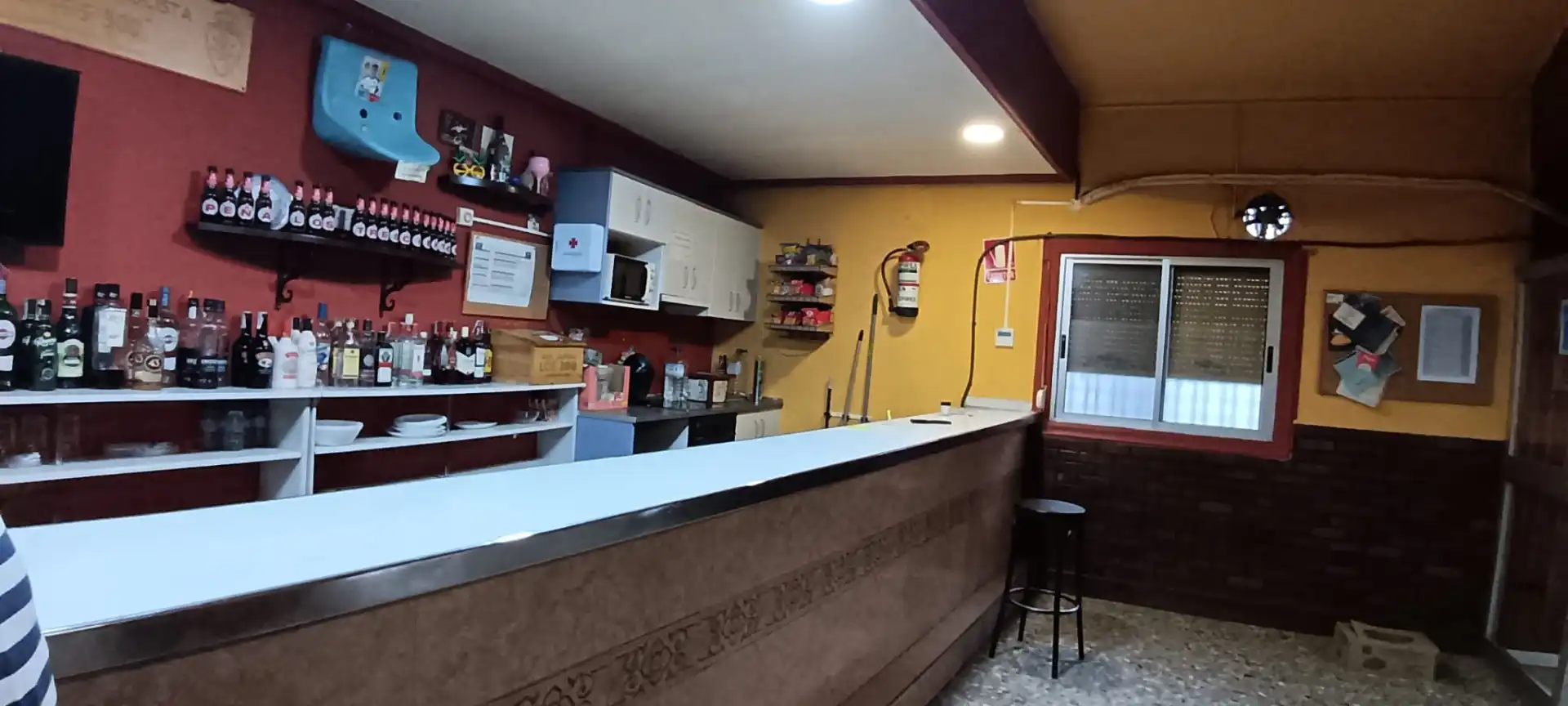 Wohnung zum Verkauf in Cabañas de Ebro mit Heizung, Abstellraum und Ofen