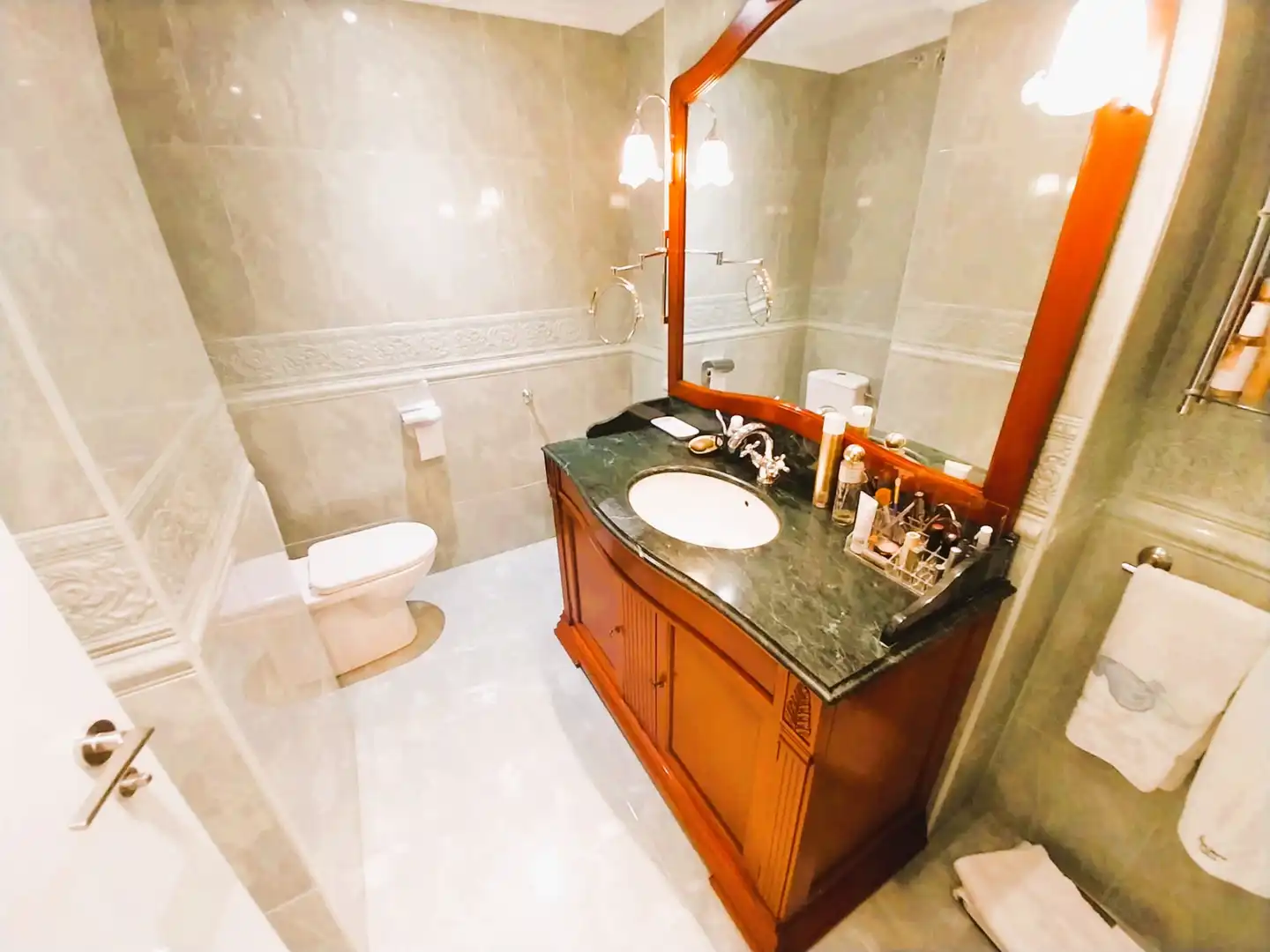 Piso con piscina en venta en Avenida de los Madroños, imagen 21