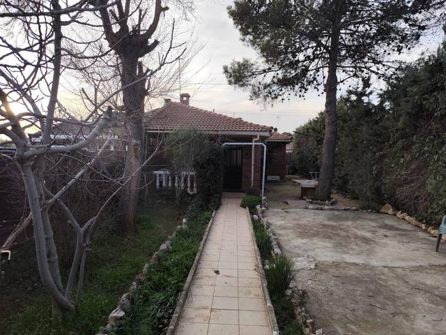 Casa adosada en Venta en Loranca de Tajuña