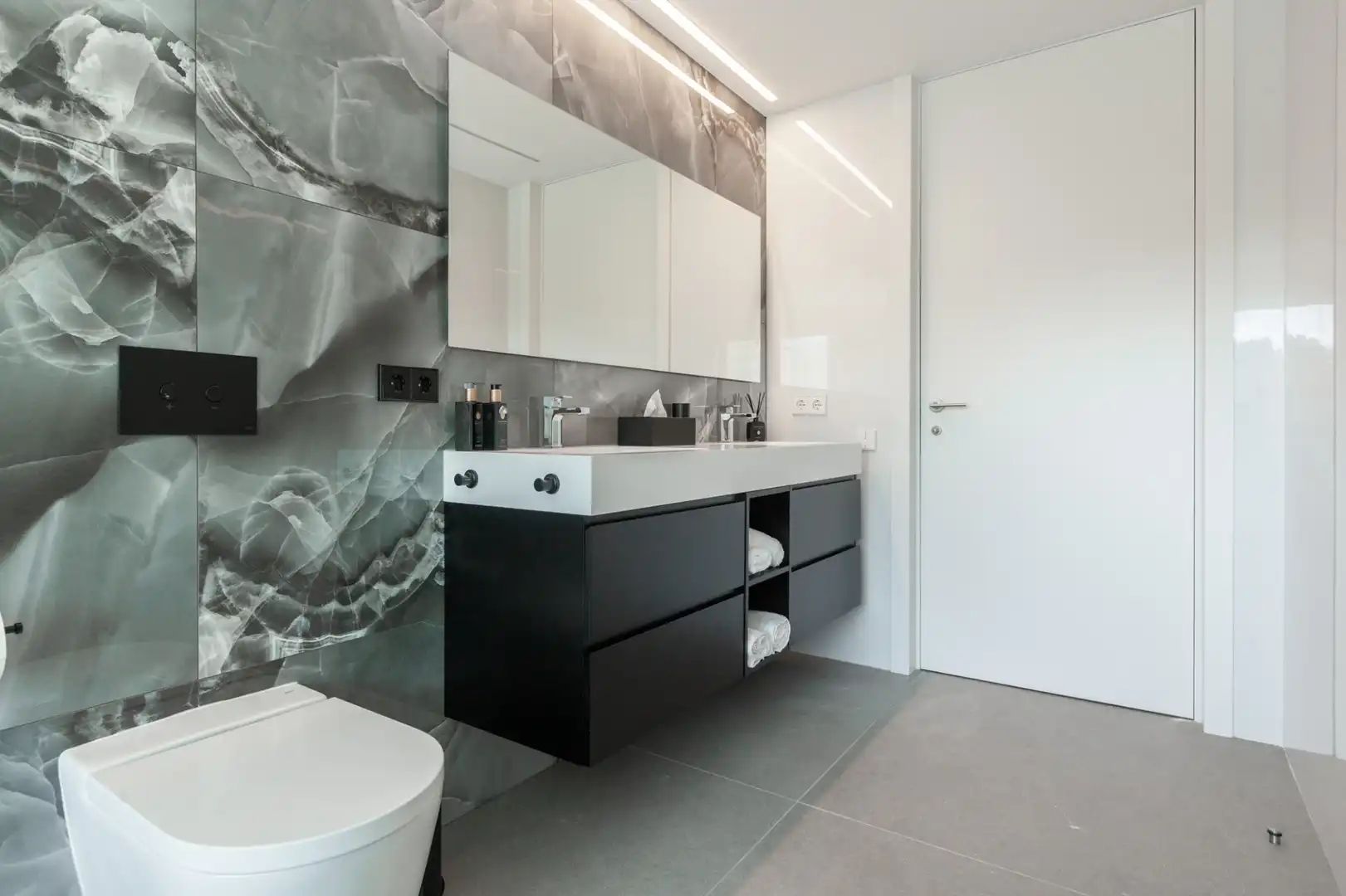 Bathroom of Houses for rent in Esplugues de Llobregat  with Air Conditioner, Heating and Private garden