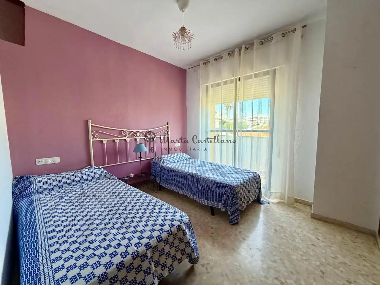 Bedroom of Houses for sale in Rota