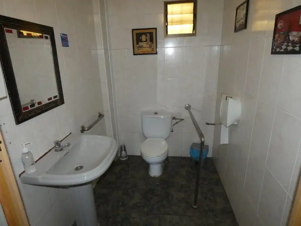 Local comercial en venda a Calle Américo Vespucio 33, imagen 10