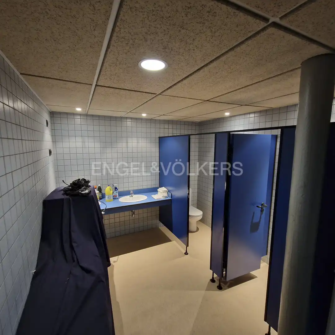 Office space with lift for sale in Santa Coloma de Cervelló, imagen 5