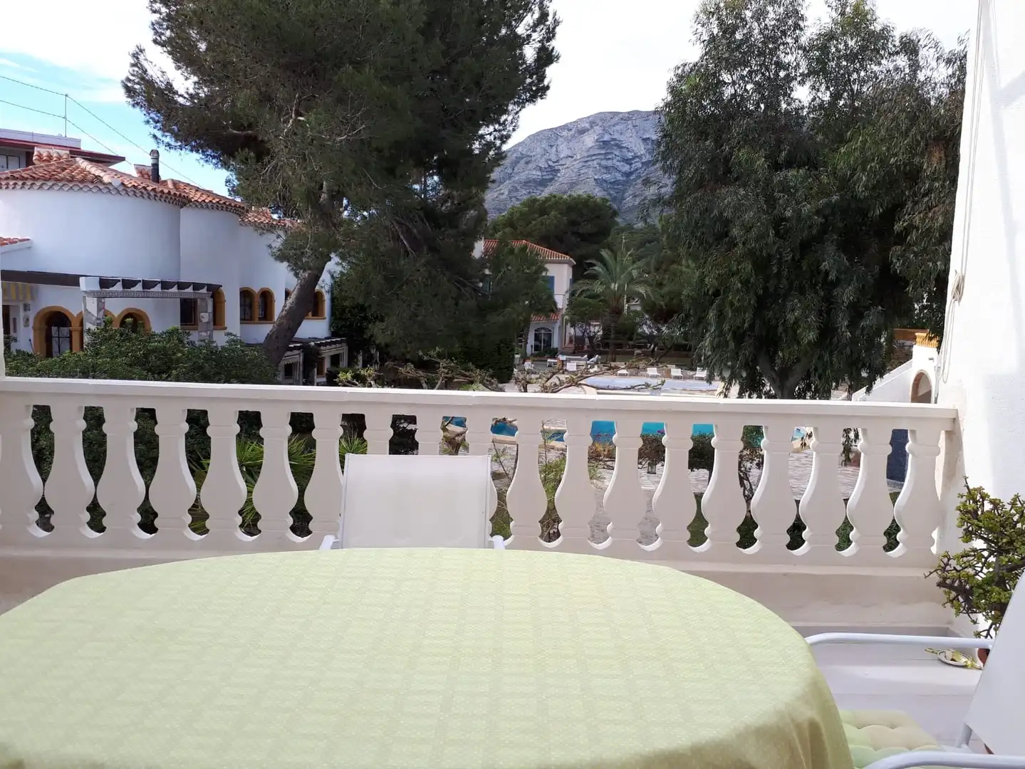 Apartment with pool to rent in Las Rotas / Les Rotes, imagen 4