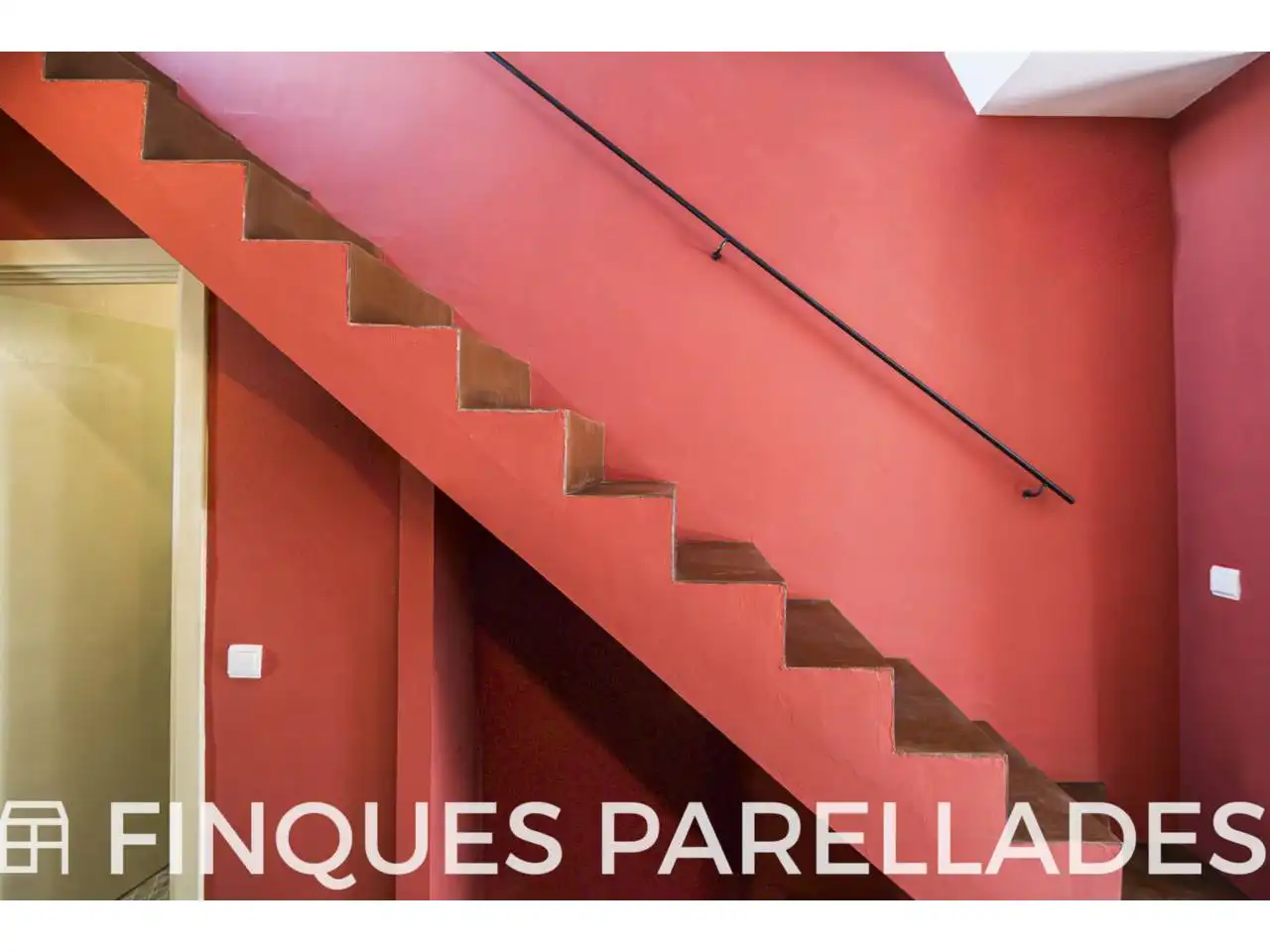Dachboden zum Verkauf in Sitges mit Klimaanlage, Heizung und Terrasse
