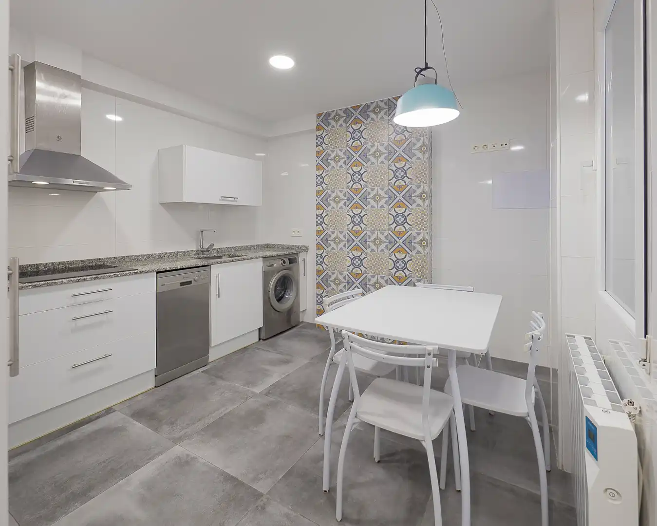 Kitchen of Flat for sale in Gijón   with Heating