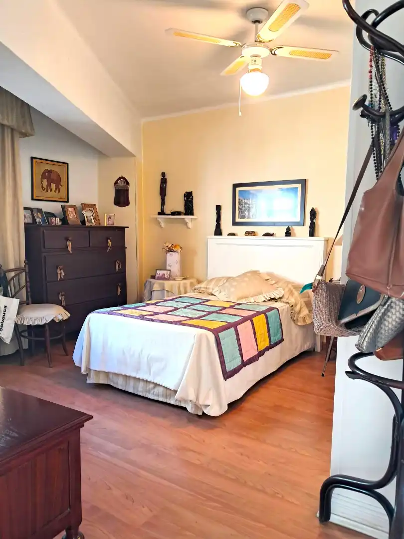 Habitación de Piso en venta en Almería con Aire acondicionado, Balcón y Alarma