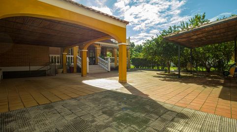 CHALET INDEPENDIENTE JUNTO AL VIEJO VIVERO EN BADAJOZ