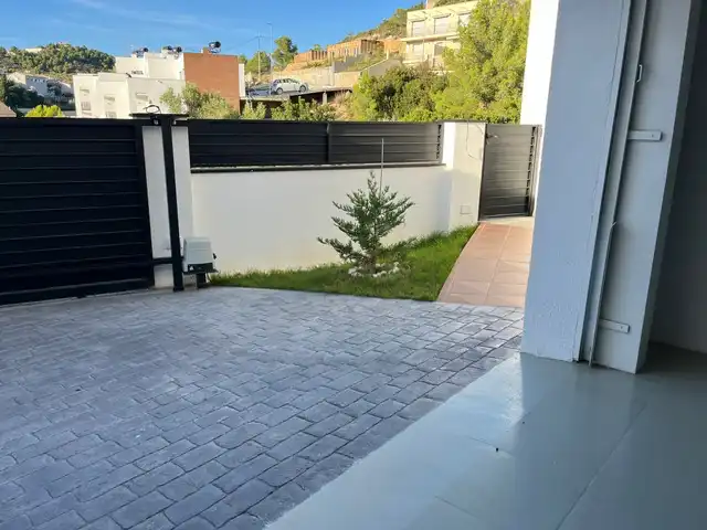 Terrassa de Casa o xalet en venda en Calafell amb Aire condicionat, Calefacció i Jardí privat