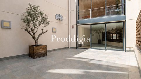 Casa vertical, con terrazas privadas y 3 plazas de parking en Sarrià