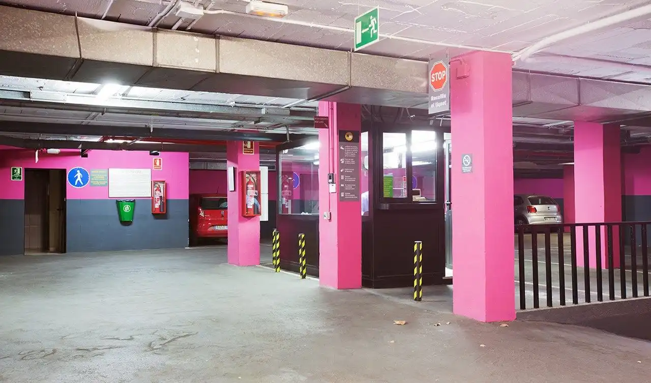 Parkplatz von Garage zur Miete in Barcelona
