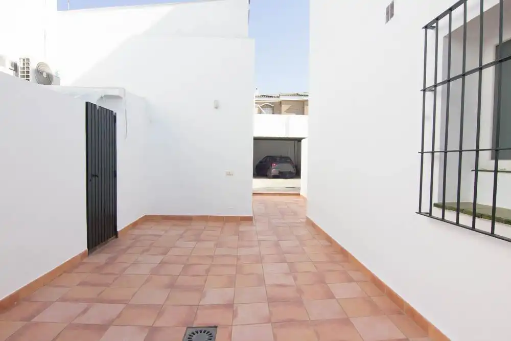 Casa adosada en venta en El Puerto de Santa María con Jardín privado y Terraza
