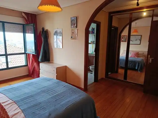 Habitación de Casa o chalet en venta en Teo con Calefacción, Jardín privado y Parquet
