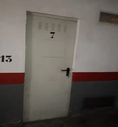 Garage zum Verkauf in Marbella
