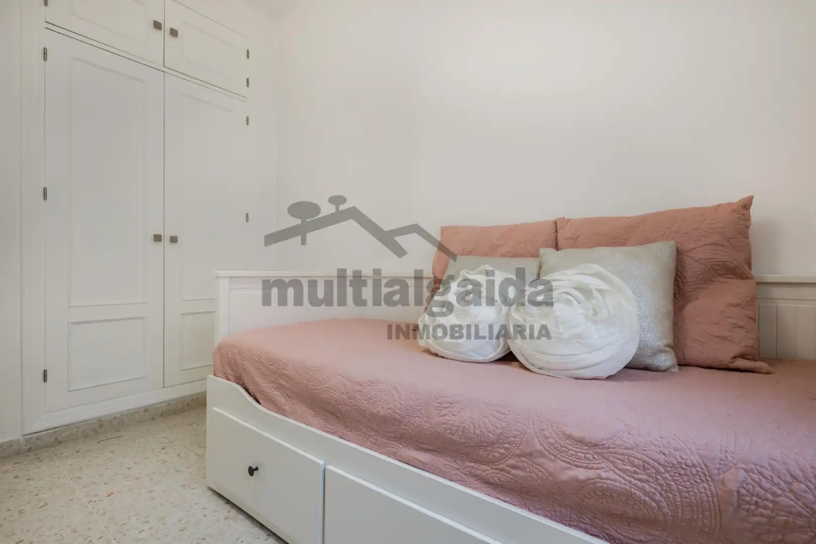 Bedroom of Flat for sale in Sanlúcar de Barrameda  with Air Conditioner, Storage room and Balcony