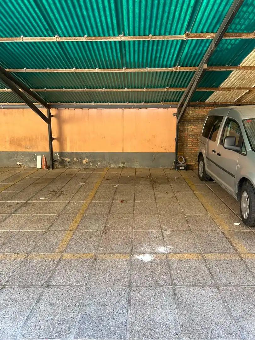 Aparcament de Pis en venda en Terrassa amb Aire condicionat, Calefacció i Traster