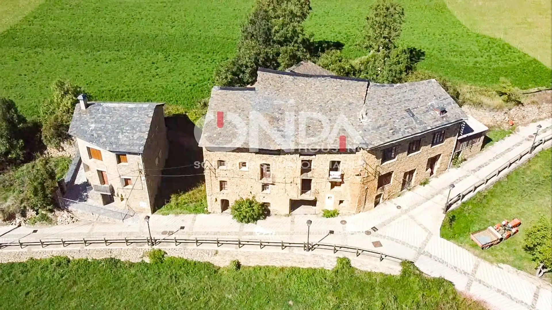 Casa o xalet en venda a LLESSUI POBLE, 4, Sort