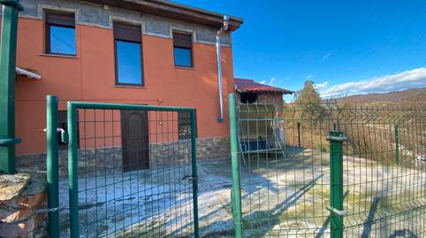 Foto 5 de Casa o xalet en venda a Calle Rio Silvestre, San Martín del Rey Aurelio, Asturias