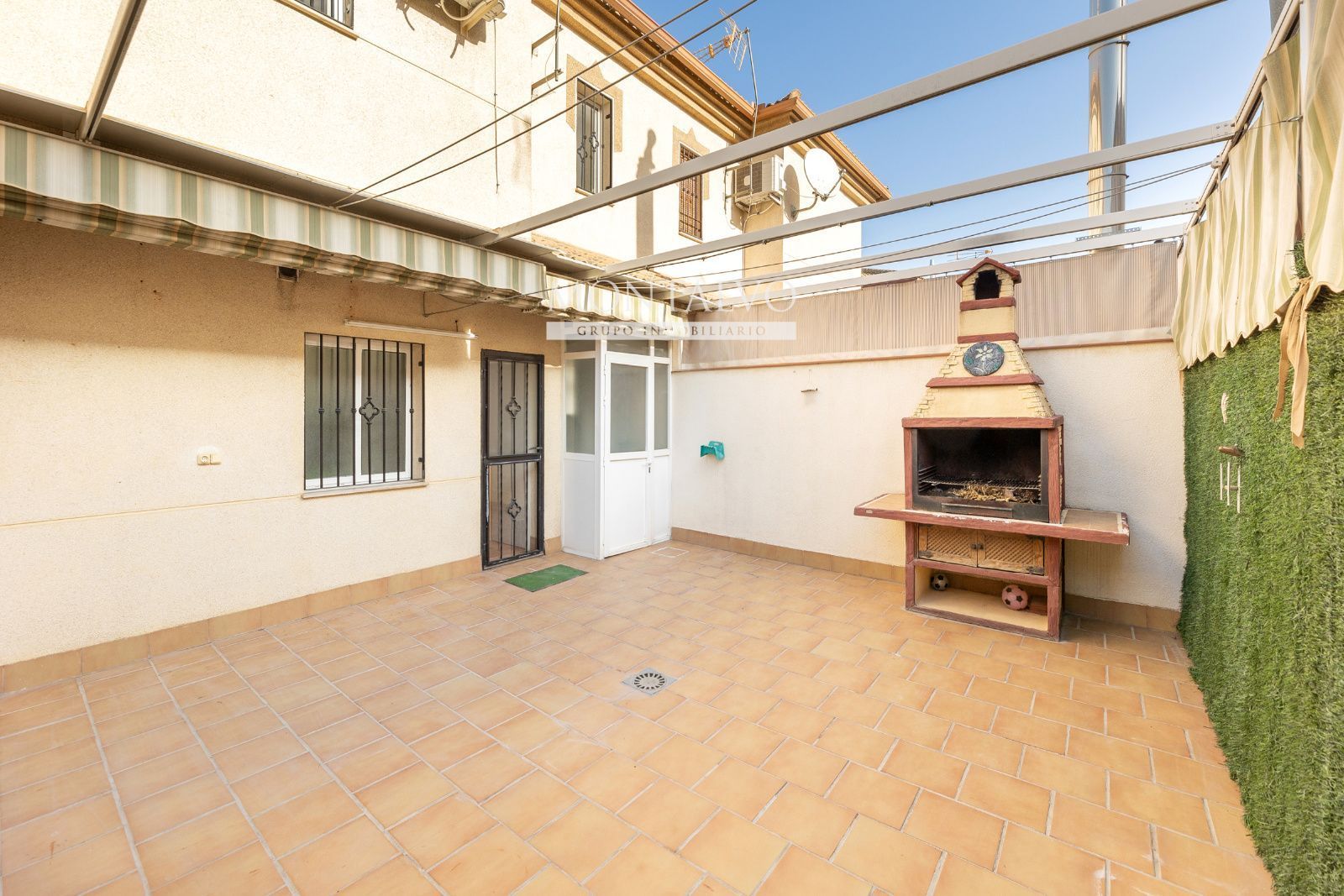 Terraza de Casa adosada en venta en Atarfe
