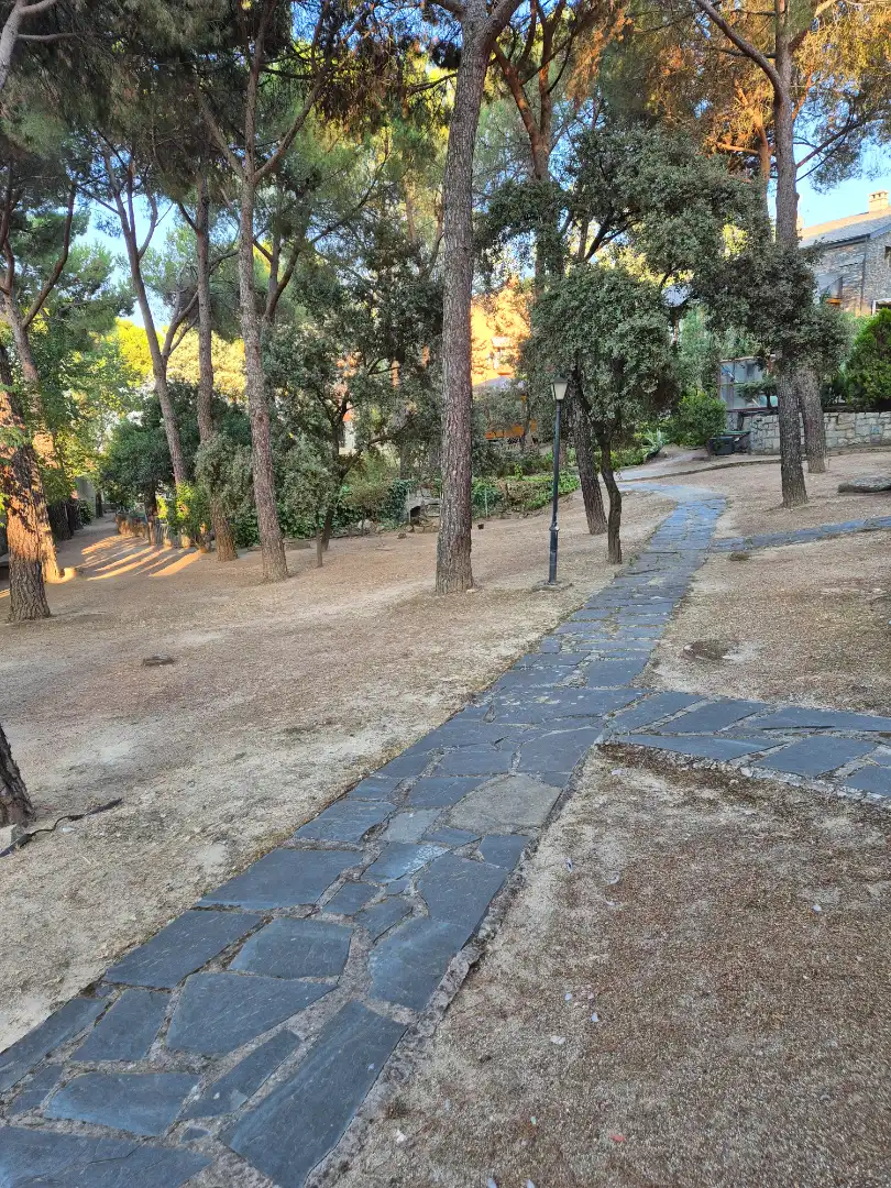 Garten von Wohnung zur Miete in Las Rozas de Madrid mit Klimaanlage, Heizung und Terrasse