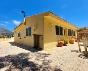 Exterior view of House or chalet for sale in Villajoyosa / La Vila Joiosa  with Air Conditioner, Private garden and Storage room