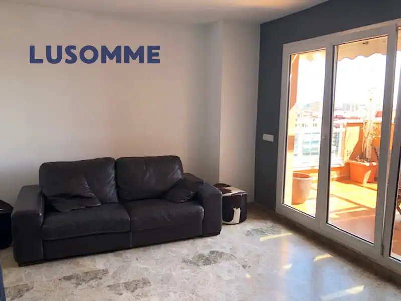 Sala de estar de Ático de alquiler en Valencia con Aire acondicionado, Terraza y Amueblado