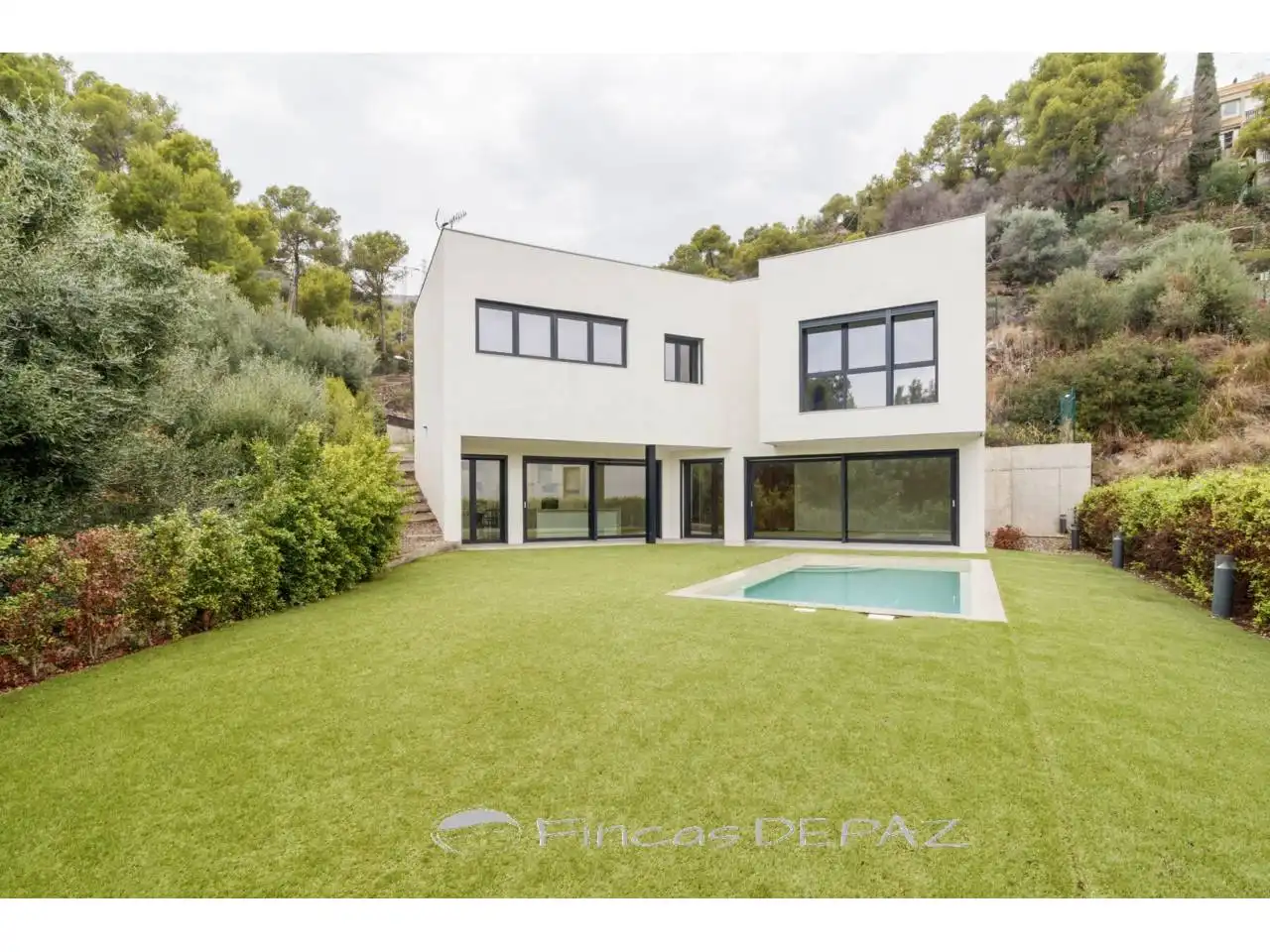 Villa avec piscine à louer à Calle Maria Cristina Güell 6, imagen 3