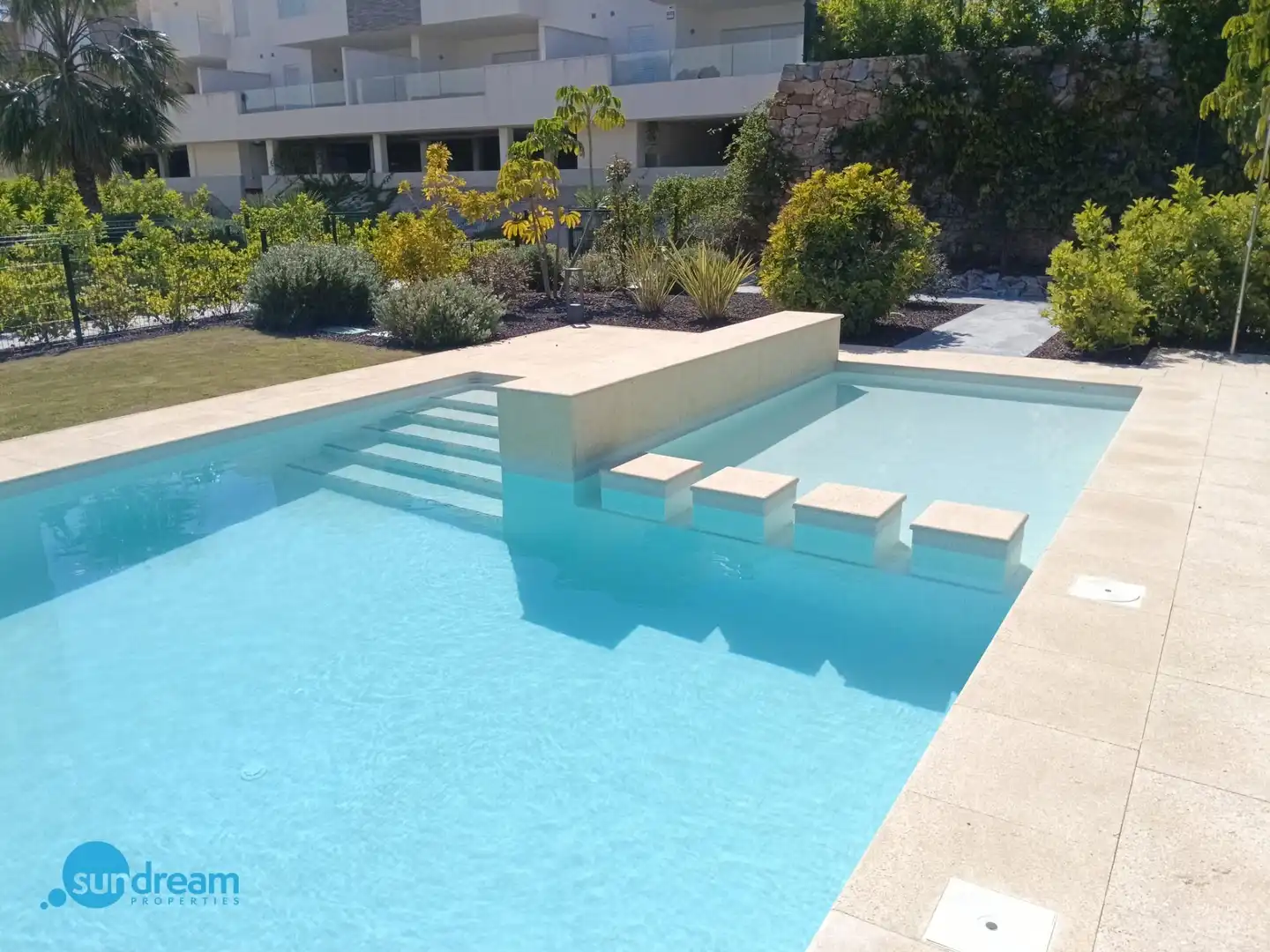 Piscina de Casa o chalet en venta en Algorfa con Aire acondicionado, Calefacción y Jardín privado