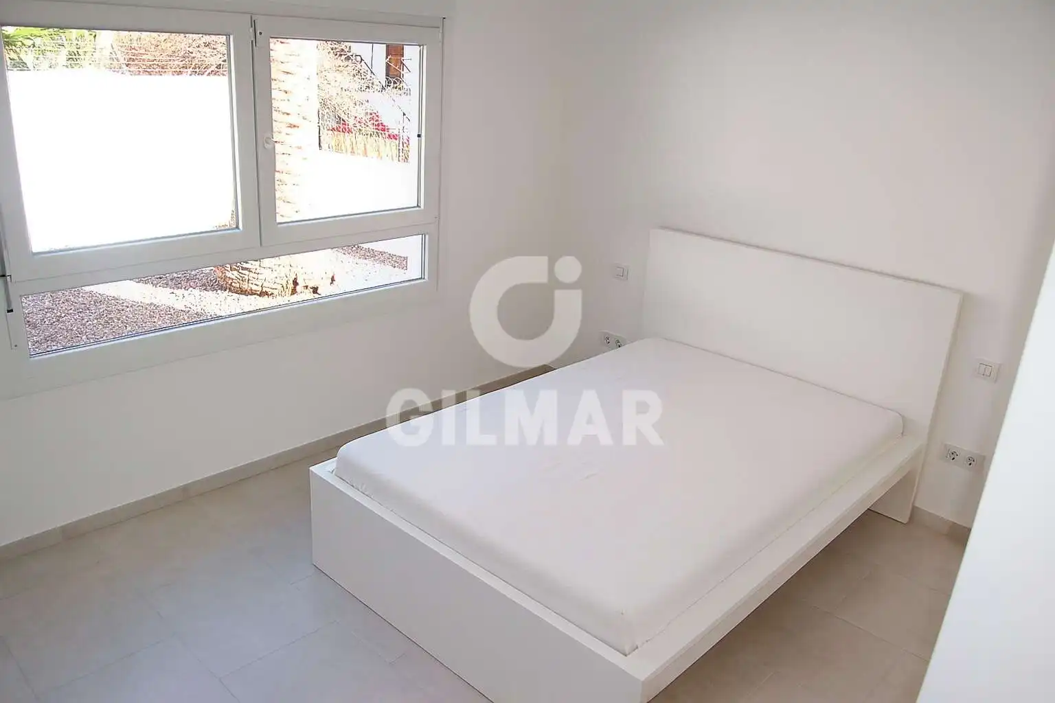 Dormitori de Casa o xalet en venda en Puerto de la Cruz amb Jardí privat, Terrassa i Moblat