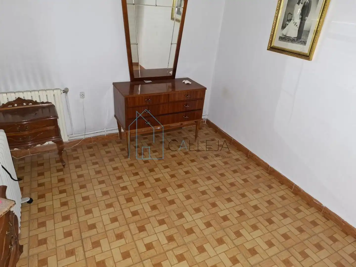 Bedroom of Houses for sale in Ourense Capital   with Heating and Storage room