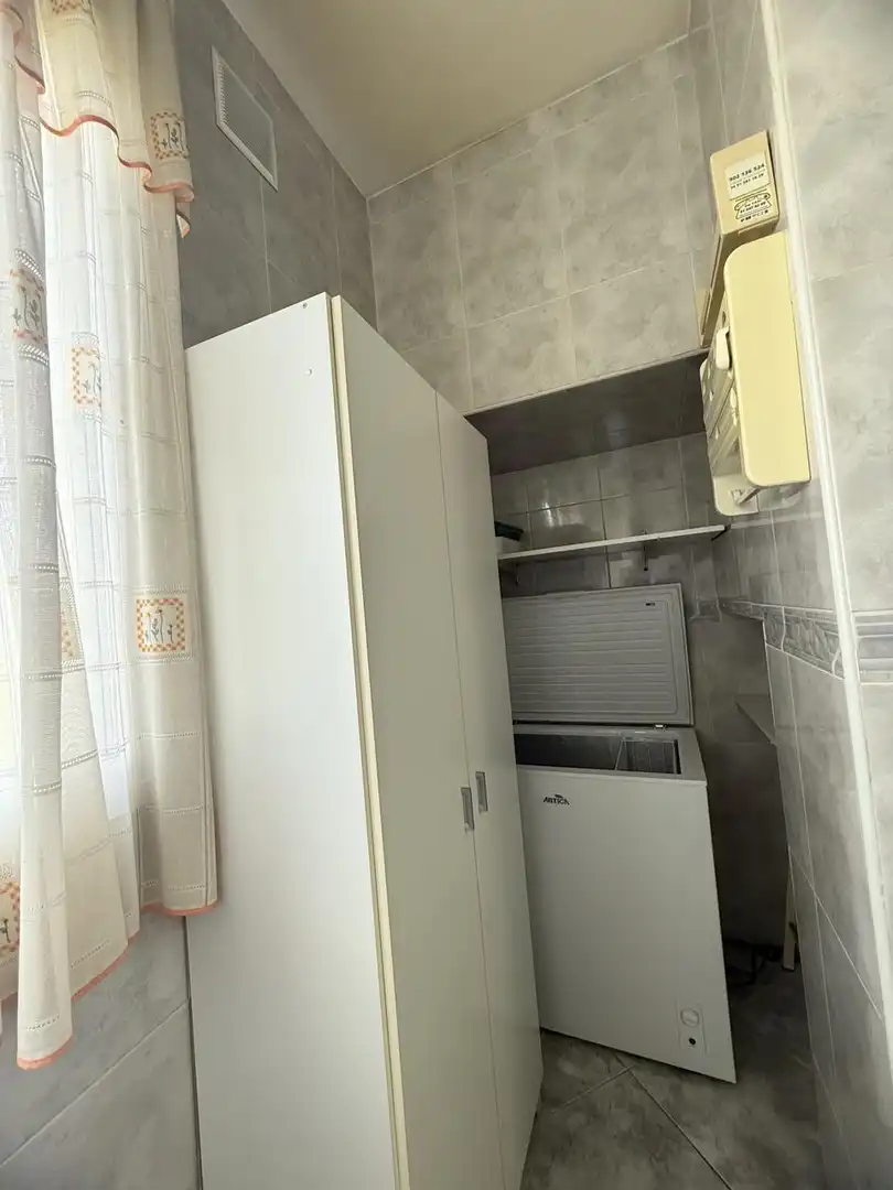 Habitación de Piso en venta en Madrid con Calefacción y Terraza