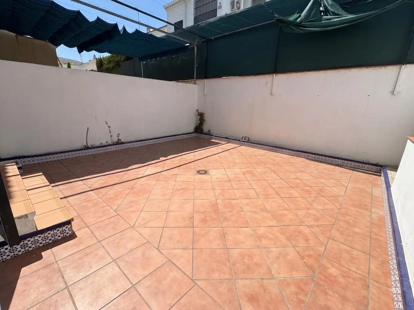 Casa adosada en venta en Tomares, Sevilla