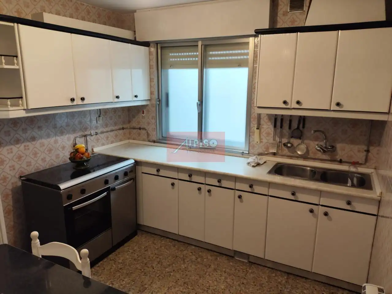Kitchen of Flat for sale in Ourense Capital   with Heating, Storage room and Furnished
