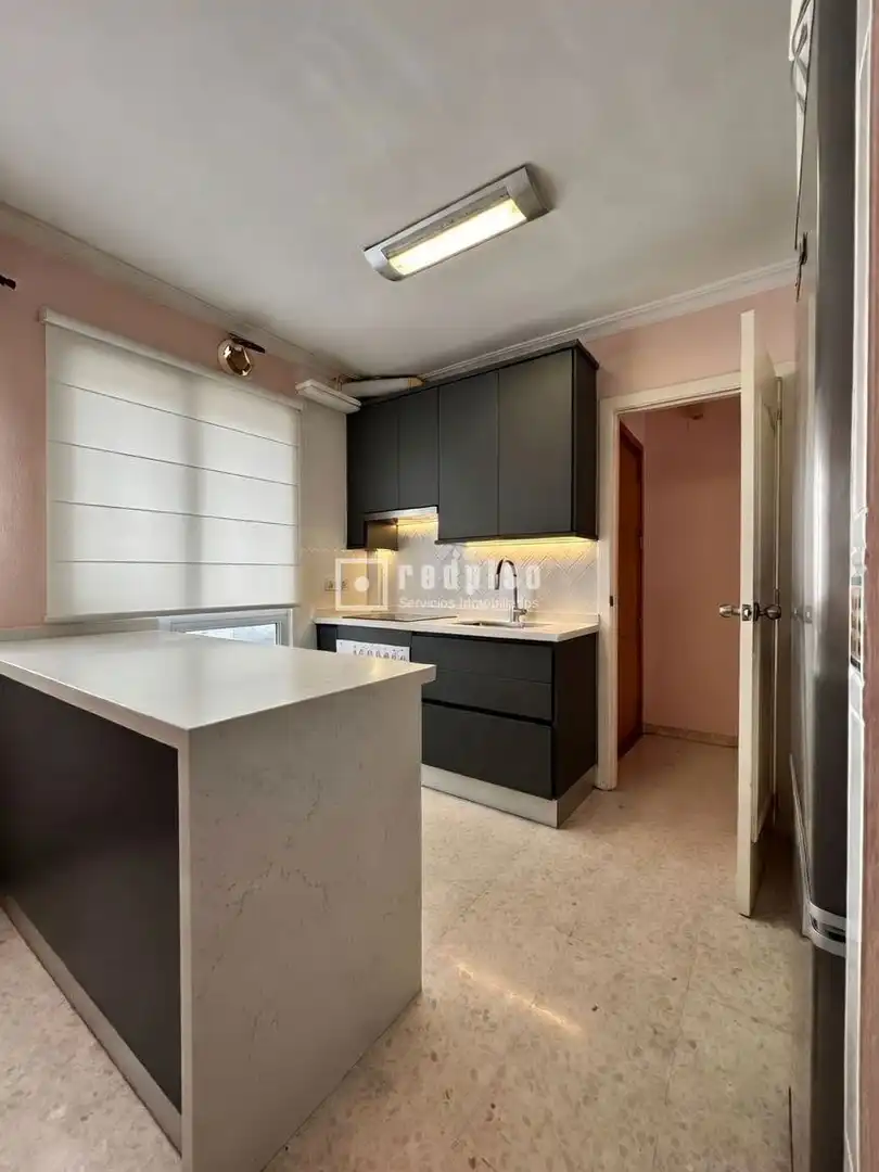 Cocina de Piso en venta en Mairena del Aljarafe con Aire acondicionado