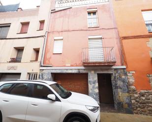 Vista exterior de Casa adosada en venda en Artés amb Terrassa