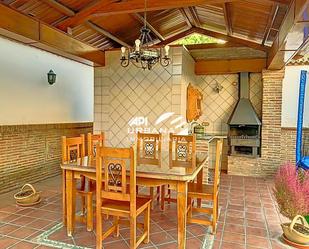 Terrassa de Casa o xalet en venda en Lucena amb Aire condicionat, Terrassa i Piscina