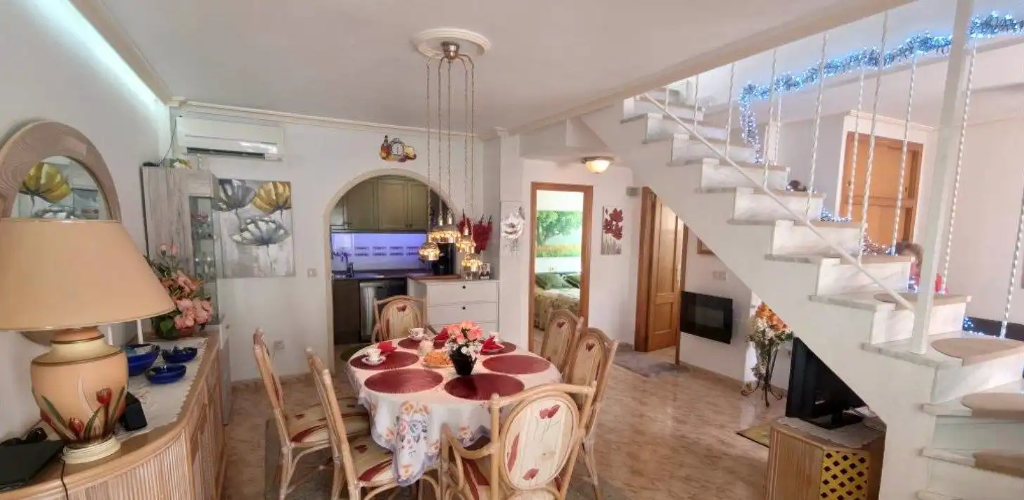 Maison mitoyenne avec piscine à vendre à N/A, imagen 3